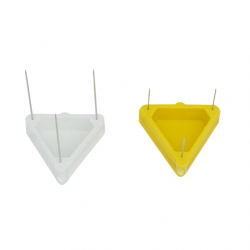 Spillone triangolare