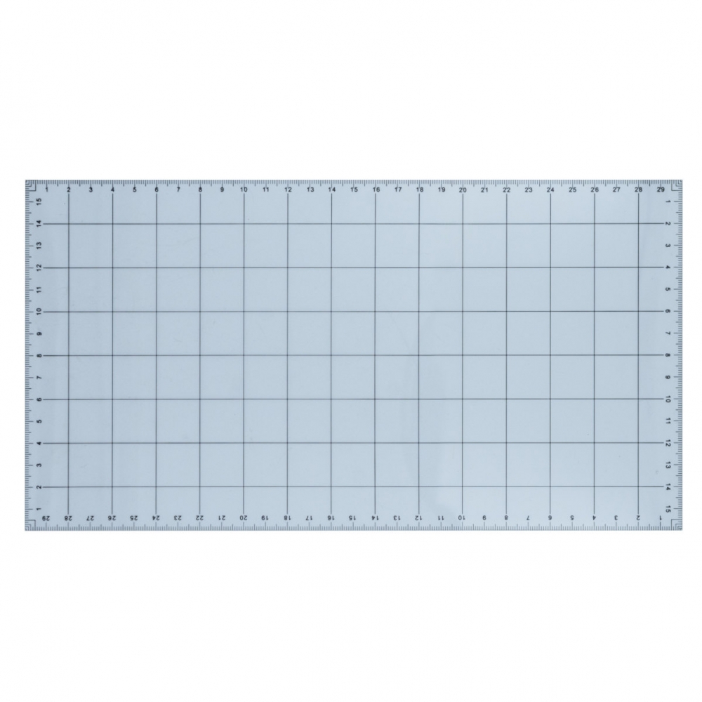 Squadra per modellisti millimetrata con quadrettatura media